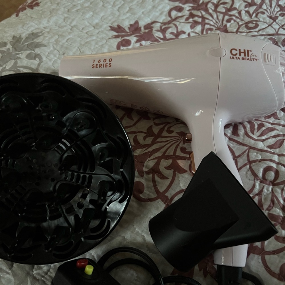 Brand new chi 1600 series blow dryer from ulta beauty